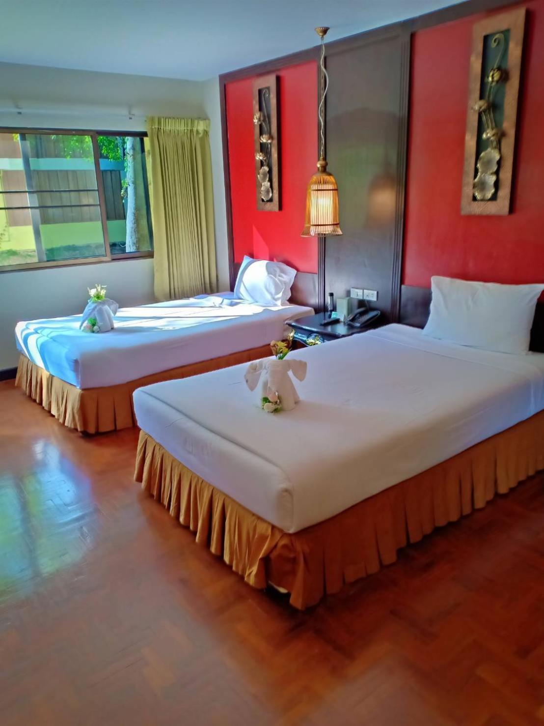 Suan Bua Hotel&Resort Ban Pong (Suthep) Exterior foto
