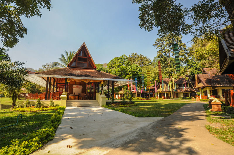 Suan Bua Hotel&Resort Ban Pong (Suthep) Exterior foto